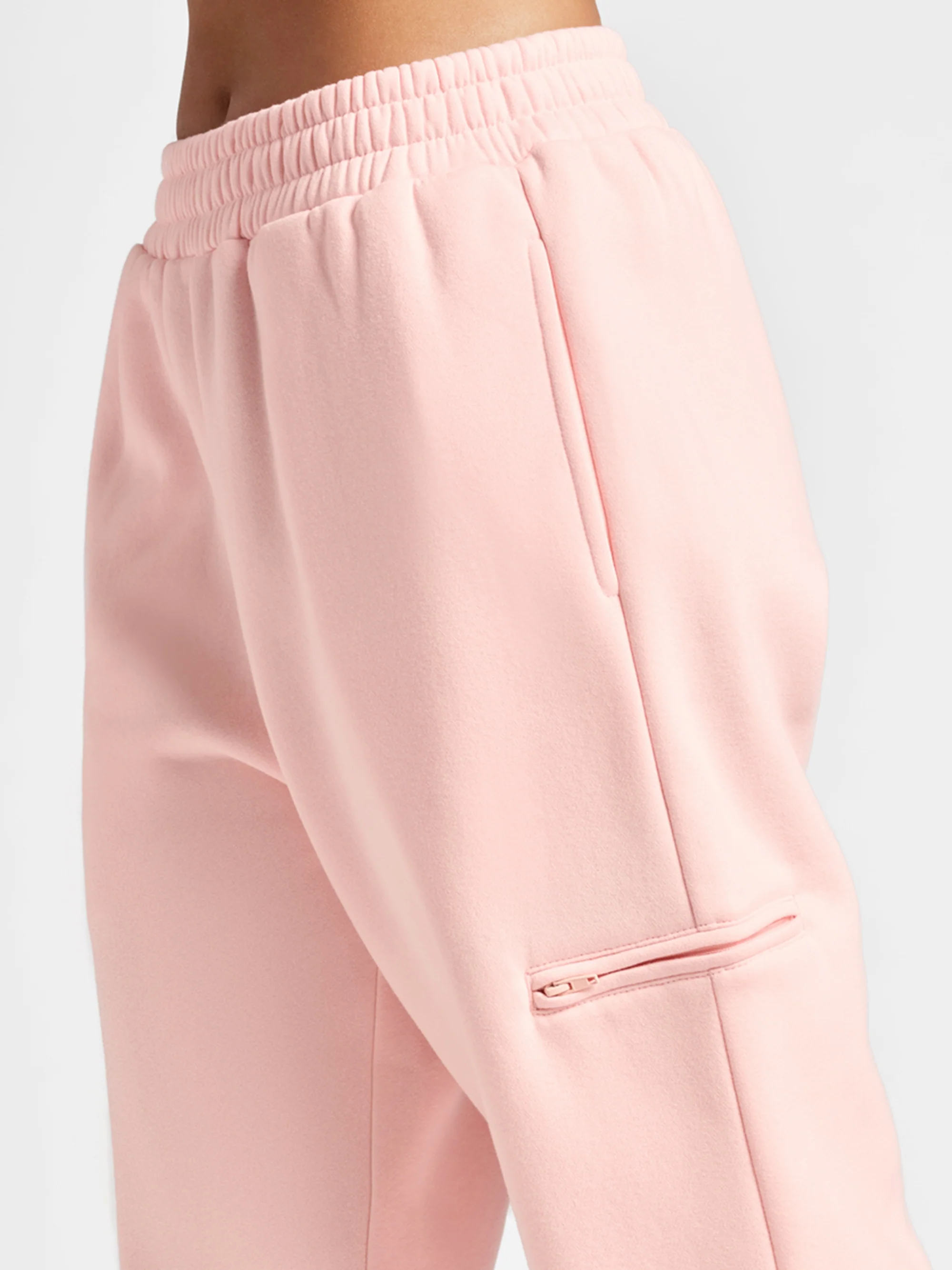 tarte x Comfrt airplane mode travel sweatpants - Image 13